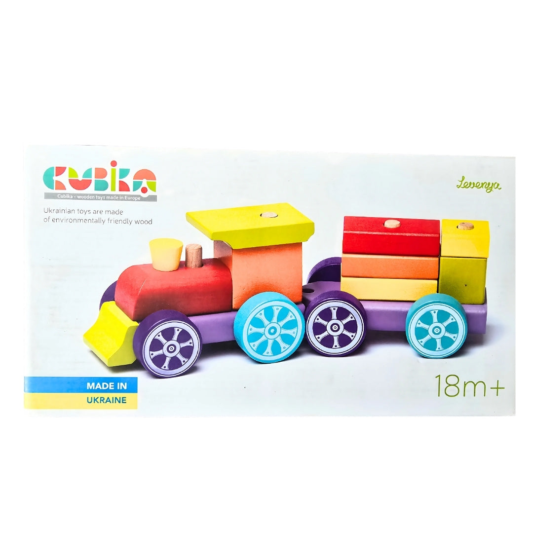 Tęczowy pociąg express z drewnianych klocków od Cubika - opakowanie.