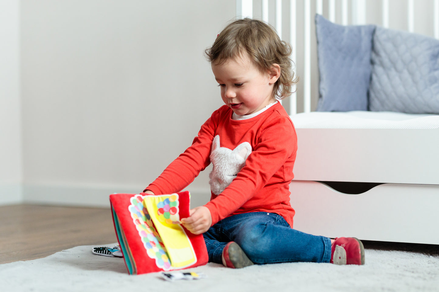 Książeczka Sensoryczna "Lot Balonem" od Mom`s Care 18 m+