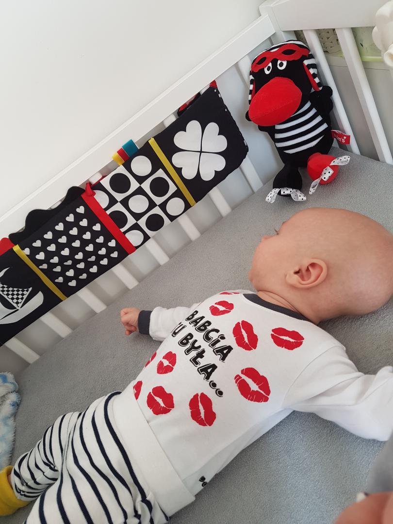 Książeczka Sensoryczna dla Maluszka od Mom`s Care 0+