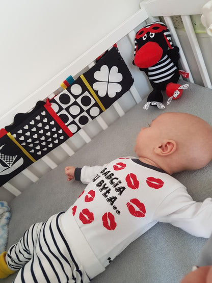 Książeczka Sensoryczna dla Maluszka od Mom`s Care 0+