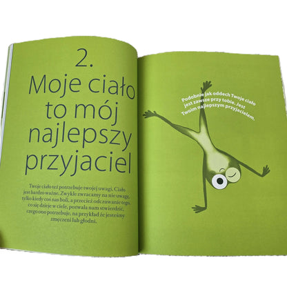 Żabka pokazuje, jak poradzić sobie ze złością i napięciem – książka Moja supermoc. Uważność i spokój żabki, wspierająca rozwój emocjonalny dziecka.
