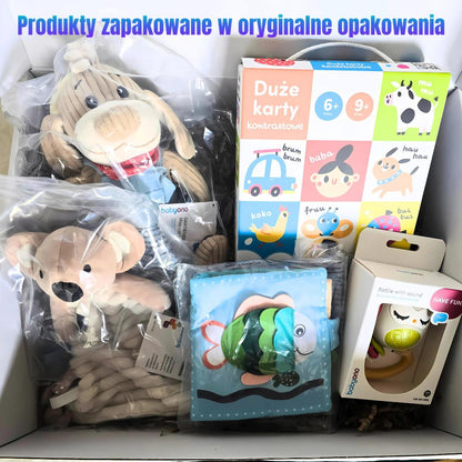 Przykładowy zestaw upominkowy. Na górze napis, poniżej produkty.